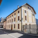 Rombon Klavdij With Free Onsite Parking Apartment