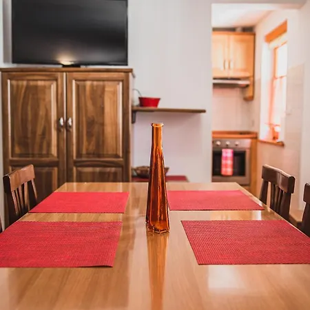 Rombon Klavdij With Free Onsite Parking Apartman *