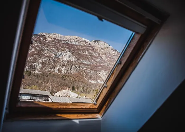 Rombon Klavdij With Free Onsite Parking דירה בובק